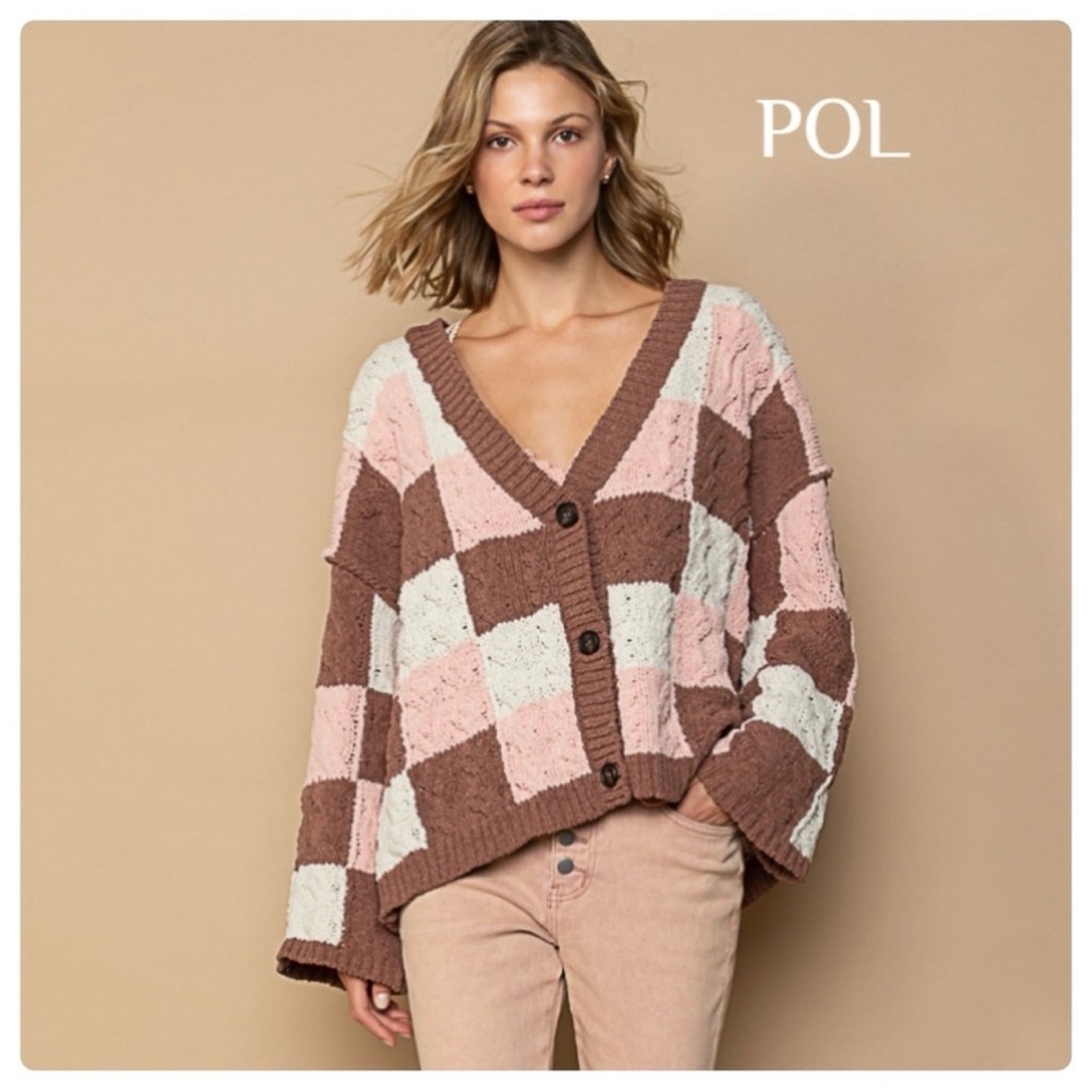 POL Women's Brown and Pink Plaid Cardigan